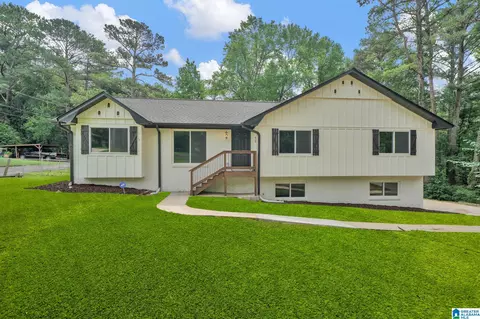 429 4th Ave, Pleasant Grove, AL 35127