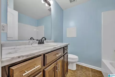 Bath - 5356 Memory Ln, Mount Olive, AL 35117 photo 1 of 2