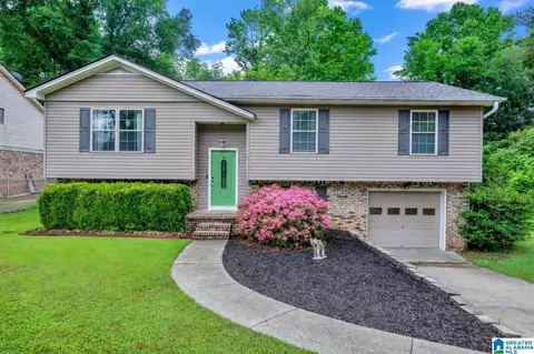 5356 Memory Ln, Mount Olive, AL 35117