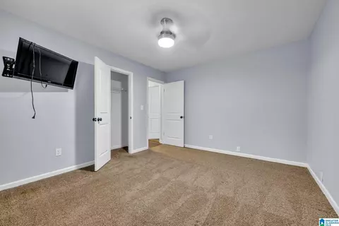 Bedroom - 5356 Memory Ln, Mount Olive, AL 35117 photo 4 of 7