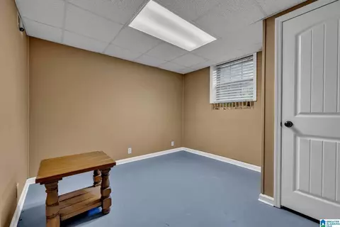 Bedroom - 5356 Memory Ln, Mount Olive, AL 35117 photo 7 of 7