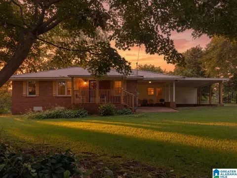 5621 Arrow Ave, Anniston, AL 36206