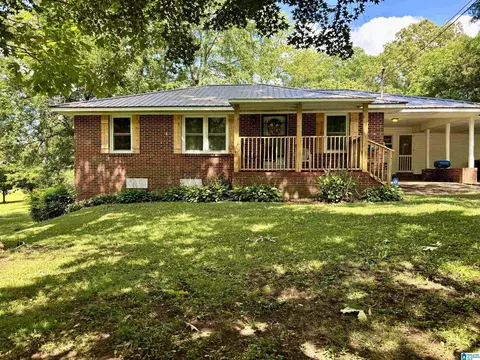 5621 Arrow Ave, Anniston, AL 36206