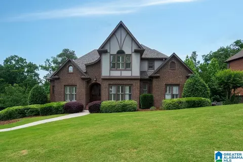 1015 Eagle Mountain Ln, Birmingham, AL 35242