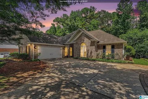 160 Lake Forest Way, Maylene, AL 35114