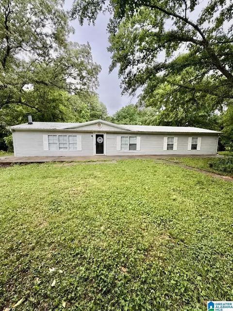 995 Annie Lee Rd, Trussville, AL 35173