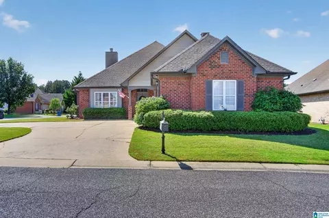 3047 Madison Ln, Chelsea, AL 35043