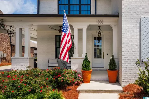 1308 Severn Way, Hoover, AL 35244
