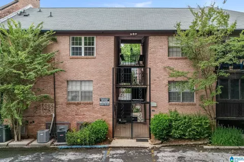 1558 15th St S #1558, Birmingham, AL 35205