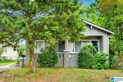 1060 Overton Ave, Tarrant, AL 35217