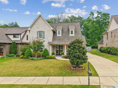 6025 English Village Ln, Birmingham, AL 35242