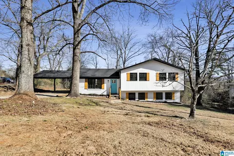 3913 Rock Ridge Rd, Irondale, AL 35210