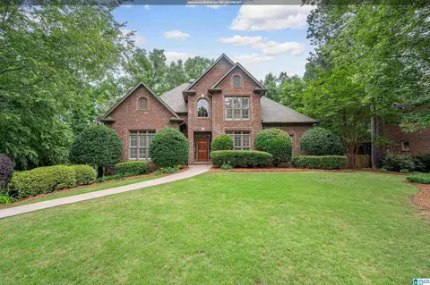 709 Park Ridge Cir, Vestavia Hills, AL 35242