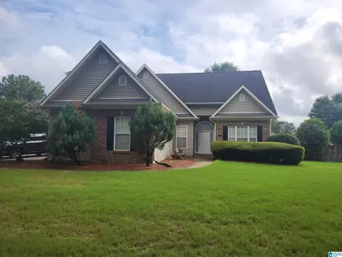 204 Sunrise Ct, Alabaster, AL 35007