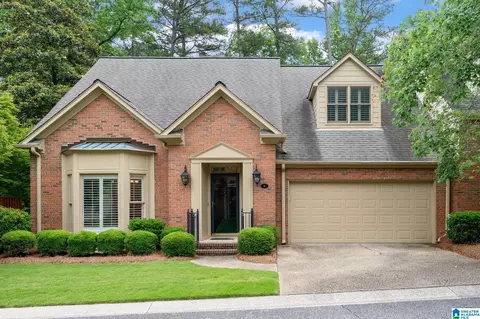 6 The Oaks Cir, Hoover, AL 35244