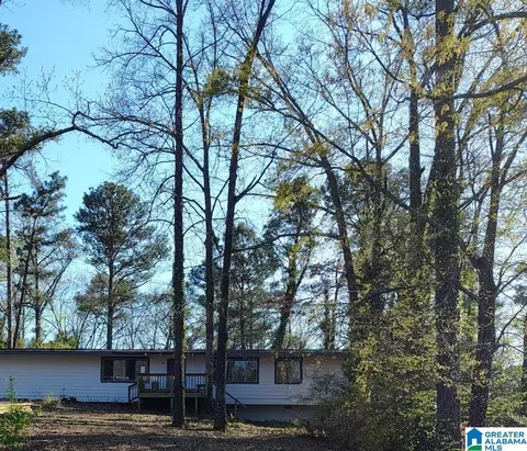 1845 Valgreen Ln, Hoover, AL 35226