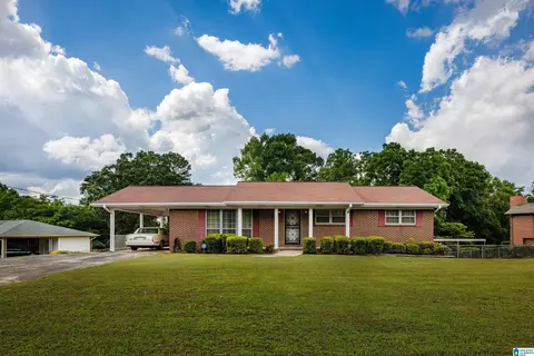 3003 Crestlane Dr, Adamsville, AL 35005