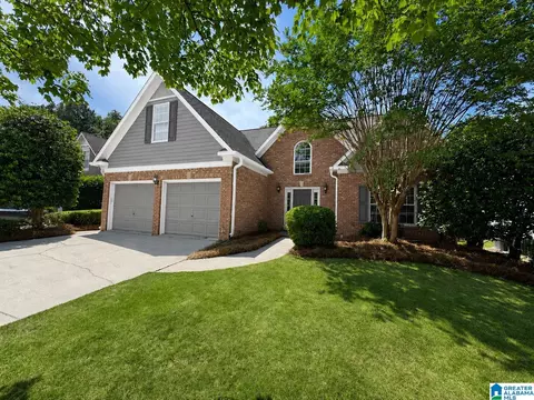 5513 Fawn Cir, Hoover, AL 35226
