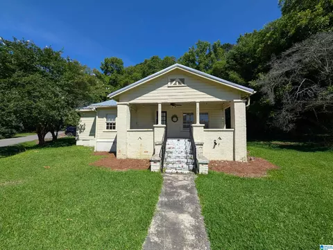 3021 9th Ave N, Pell City, AL 35125