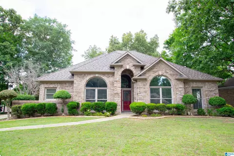 526 Wynlake Ct, Alabaster, AL 35007