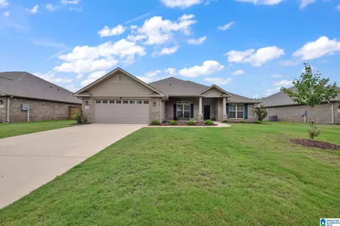 416 Harless Ln, Alabaster, AL 35007