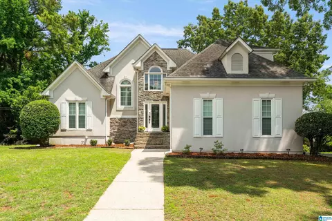 4037 S Shades Crest Rd, Hoover, AL 35244