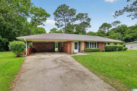 2758 S Colonial Dr, Montgomery, AL 36111