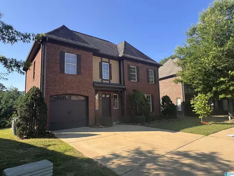 374 Kingston Cir, Birmingham, AL 35211