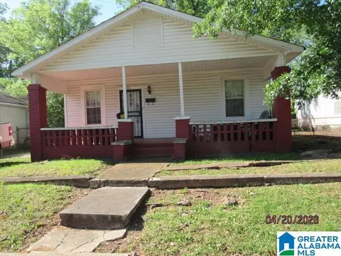 425 58th St, Fairfield, AL 35064