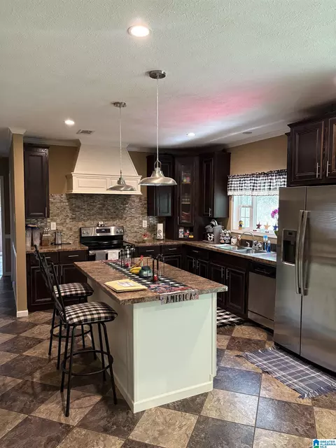 1759 County Road 19 N, Prattville, AL 36067