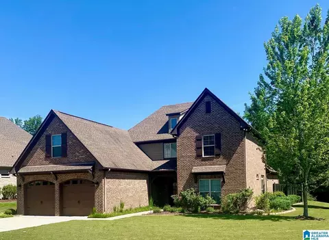 352 Strathaven Cir, Pelham, AL 35124