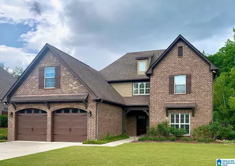352 Strathaven Cir, Pelham, AL 35124