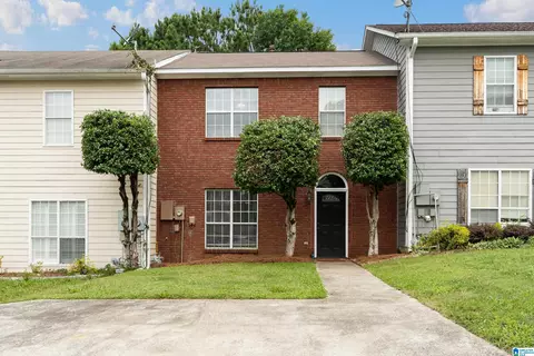 231 Cambrian Ridge Trl, Pelham, AL 35124