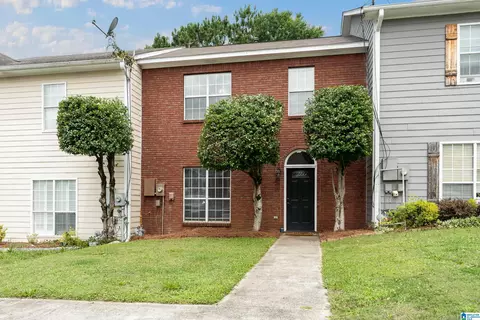 231 Cambrian Ridge Trl, Pelham, AL 35124