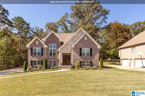 1011 Creel Dr, Moody, AL 35004