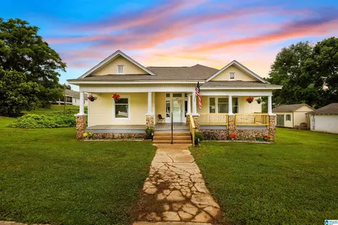 289 Magnolia St, Lincoln, AL 35096