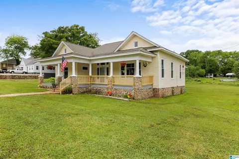 289 Magnolia St, Lincoln, AL 35096