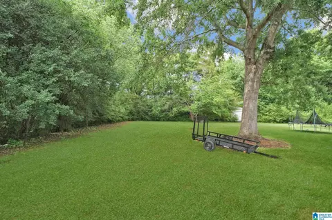 Exterior - 357 Lenlock Dr, Anniston, AL 36206 photo 2 of 4