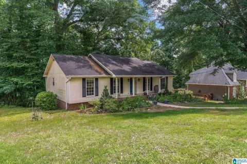 2408 Crestdale Cir, Hoover, AL 35216