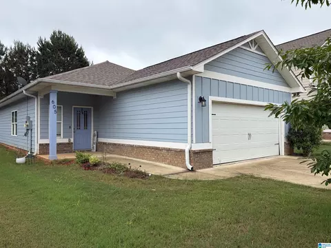 605 Briar Ridge Cir, Odenville, AL 35120