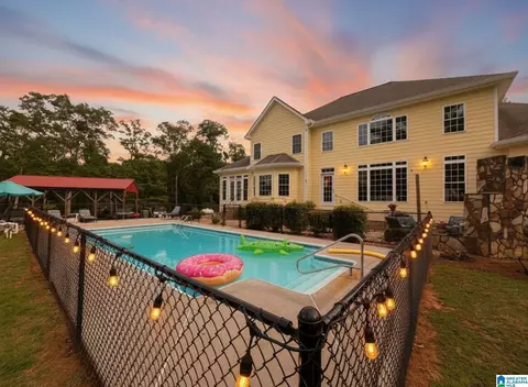 4264 County Road 61, Roanoke, AL 36274