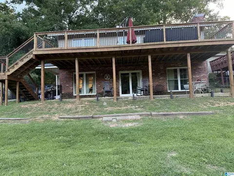 61 Perimeter Rd, Sylacauga, AL 35151