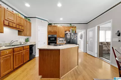 Kitchen - 1114 Hampton Dr, Morris, AL 35116 photo 1 of 4