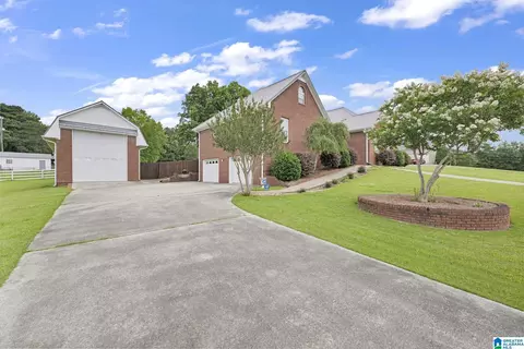Other - 1114 Hampton Dr, Morris, AL 35116 photo 2 of 26