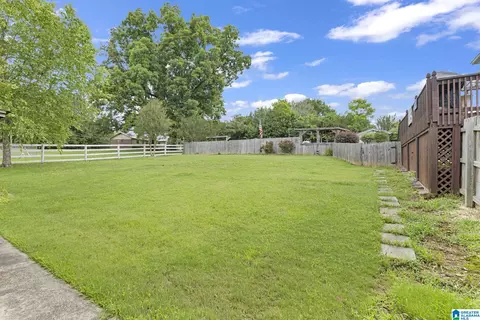 Exterior - 1114 Hampton Dr, Morris, AL 35116 photo 15 of 17