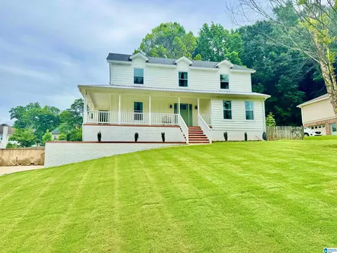 1429 Oakridge Dr, Birmingham, AL 35242