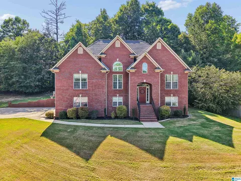 175 Hawks Bend Ln, Odenville, AL 35120