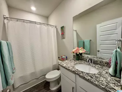 Bath - 9434 Eiland Rd, Foley, AL 36535 photo 1 of 4