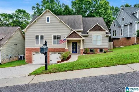 106 Victory Trl, Pelham, AL 35124