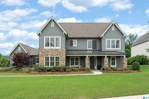 2708 Blackridge Ln, Hoover, AL 35244